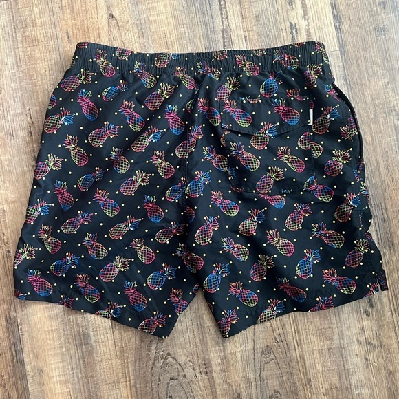 Men's Black Pineapple Swim Trunks - Picture 3 of 4